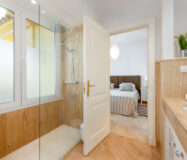 Стильна квартира з терасою в Касарес-Плайя 102 кв.м.