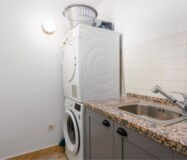 Стильна квартира з терасою в Касарес-Плайя 102 кв.м.