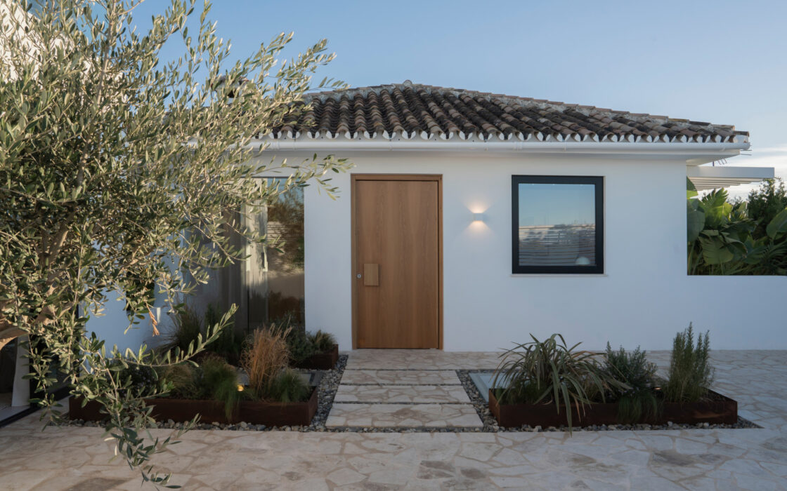 Вілла з терасою та басейном в районі Малаги, 260 кв.м