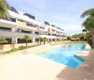 Апартаменты в Ориуэла Коста 78 кв.м с террасой у моря