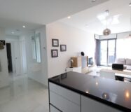 Апартаменты в Ориуэла Коста 78 кв.м с террасой у моря