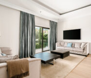 Вилла с террасой в Сьерра-Бланка, Марбелья, 1299 кв.м