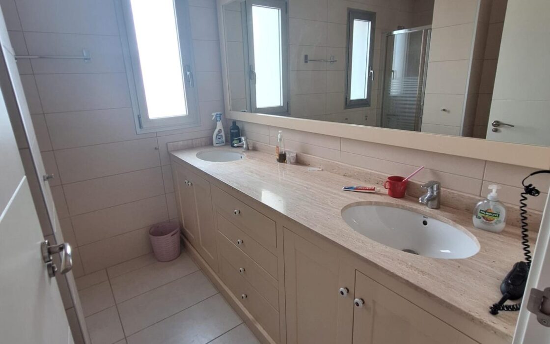 Квартира с террасой в Лос-Дольсес, Ориуэла Коста 152 кв.м