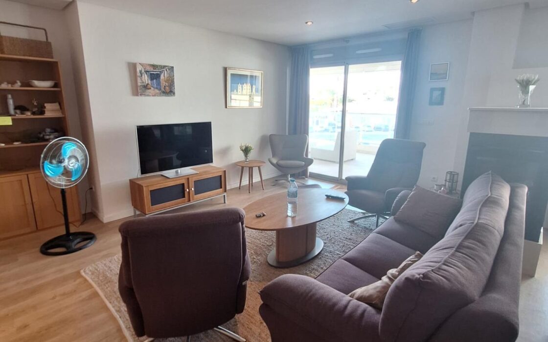 Квартира с террасой в Лос-Дольсес, Ориуэла Коста 152 кв.м