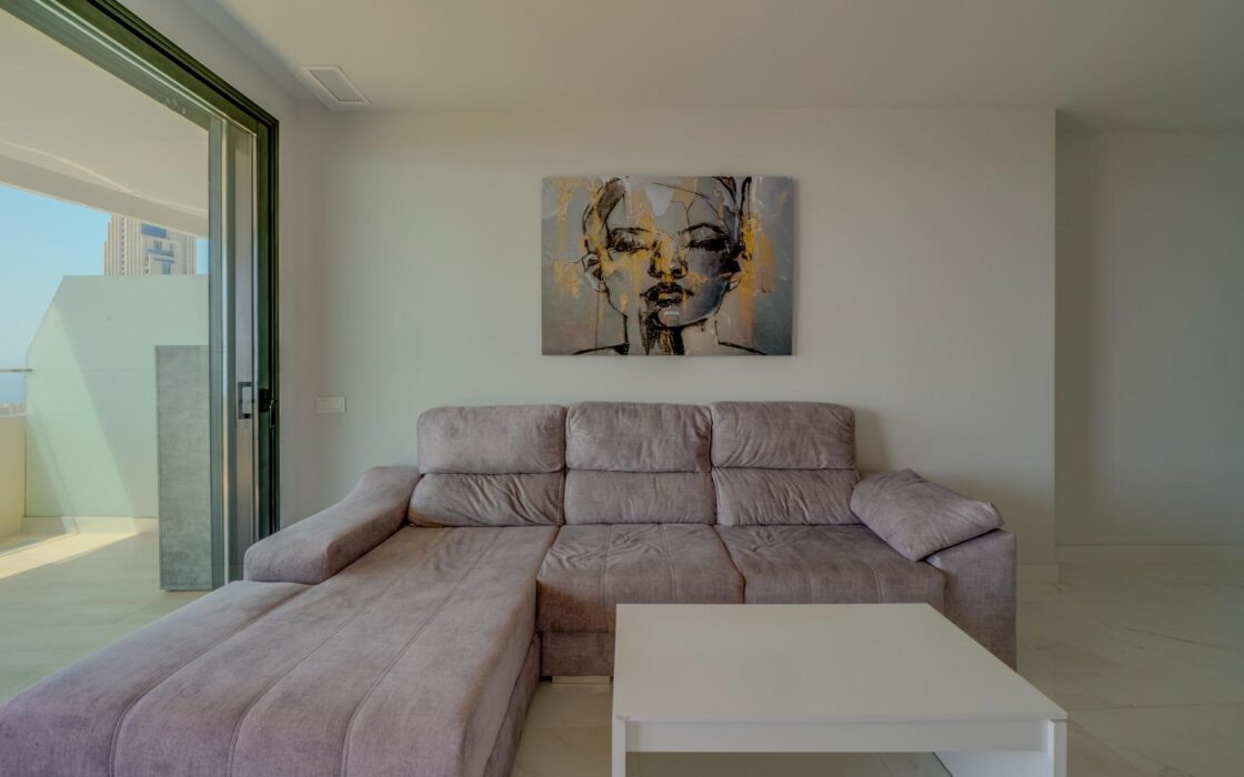 Апартаменты с видом на море в Бенидорме 130 кв.м 3 комнаты