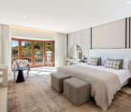 Вилла 654 кв.м на Золотой миле в Марбелье с видом на море