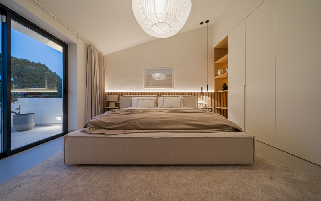 Вілла в Новій Андалусії з видом на гори 262 кв.м