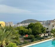 Полунова квартира в Сьерра Кортина з видом на море 77 кв.м