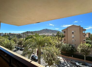 Просторная квартира в Альбире с панорамными видами 109 кв.м