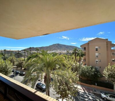 Простора квартира в Альбирі з панорамними видами 109 кв.м