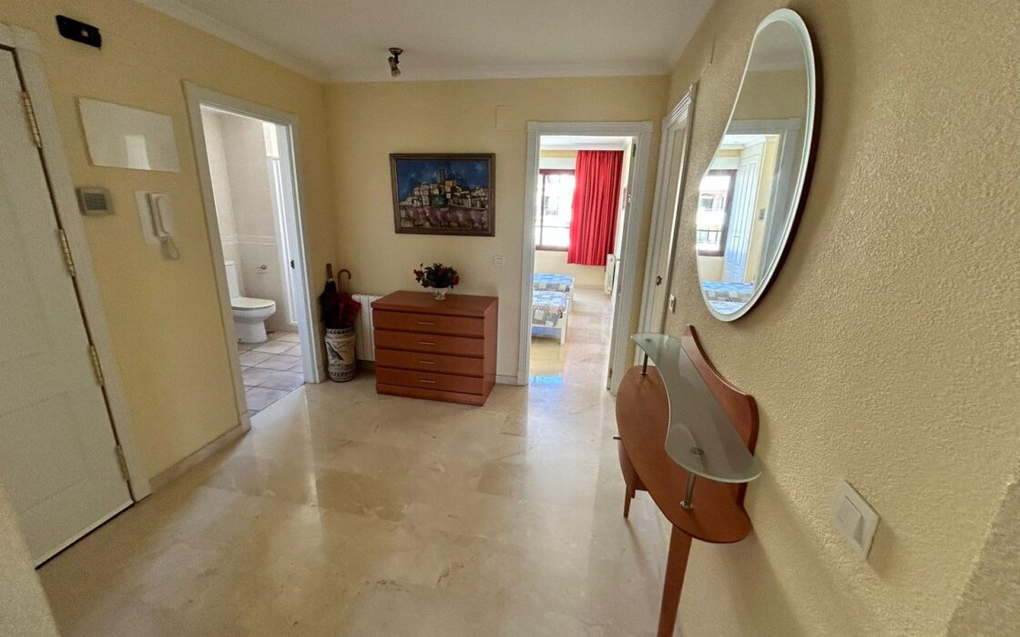 Просторная квартира в Альбире с панорамными видами 109 кв.м