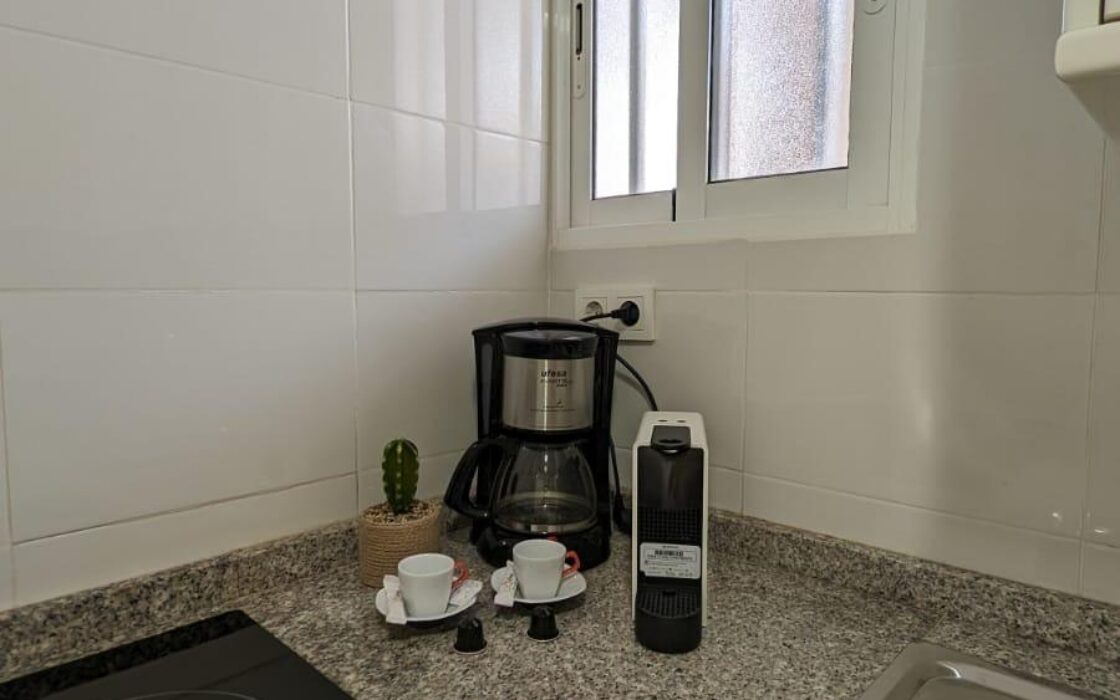 Квартира с видом на море в Бенидорме 55 кв.м с террасой