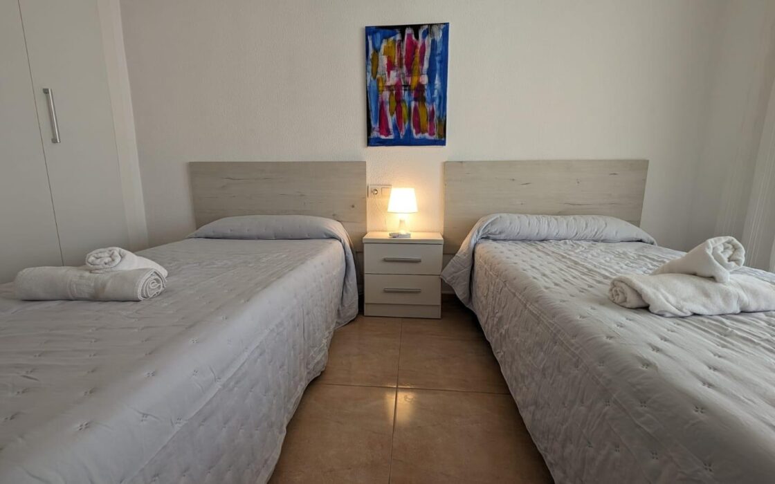 Квартира с видом на море в Бенидорме 55 кв.м с террасой