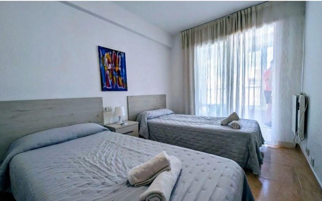 Квартира с видом на море в Бенидорме 55 кв.м с террасой