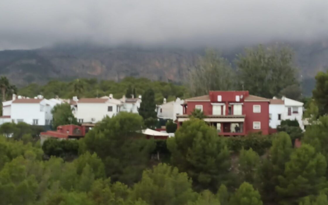 Просторная вилла с террасами в Ла Нусии, 290 кв.м, уединение