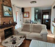 Просторная вилла с террасами в Ла Нусии, 290 кв.м, уединение