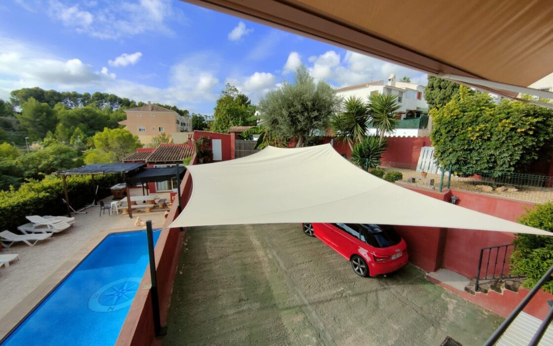 Просторная вилла с террасами в Ла Нусии, 290 кв.м, уединение