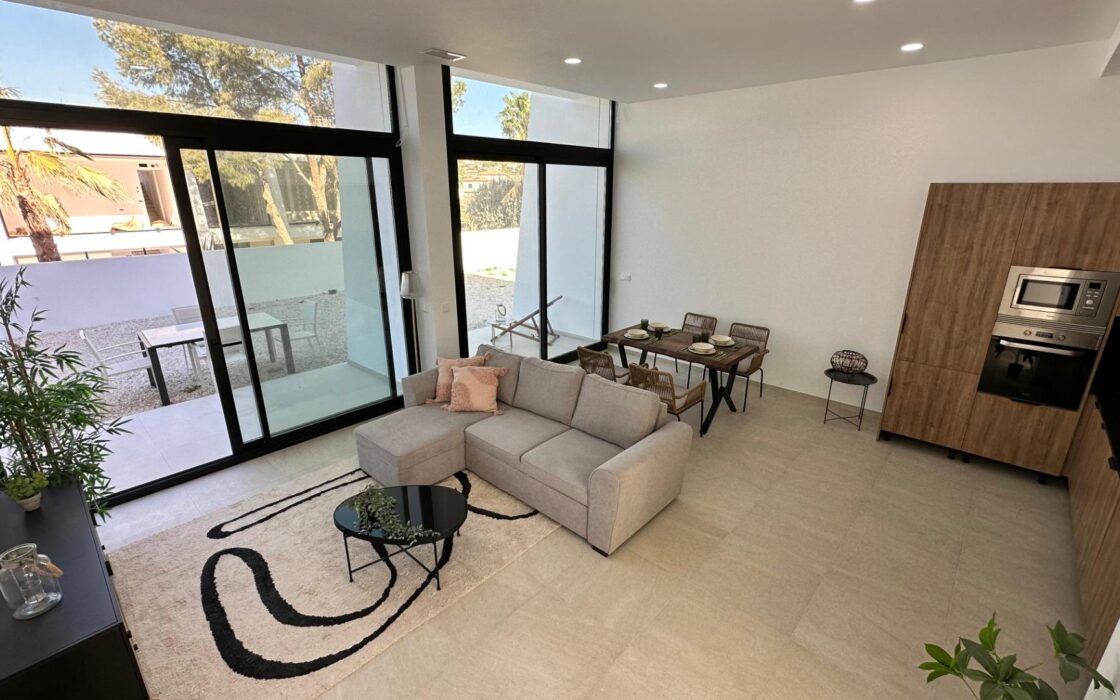 Двоквартирні будинки в Кальпе з терасою та басейном 139 кв.м