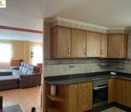 Дом в Годельете 170 кв.м с террасой и бассейном