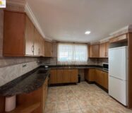 Дом в Годельете 170 кв.м с террасой и бассейном