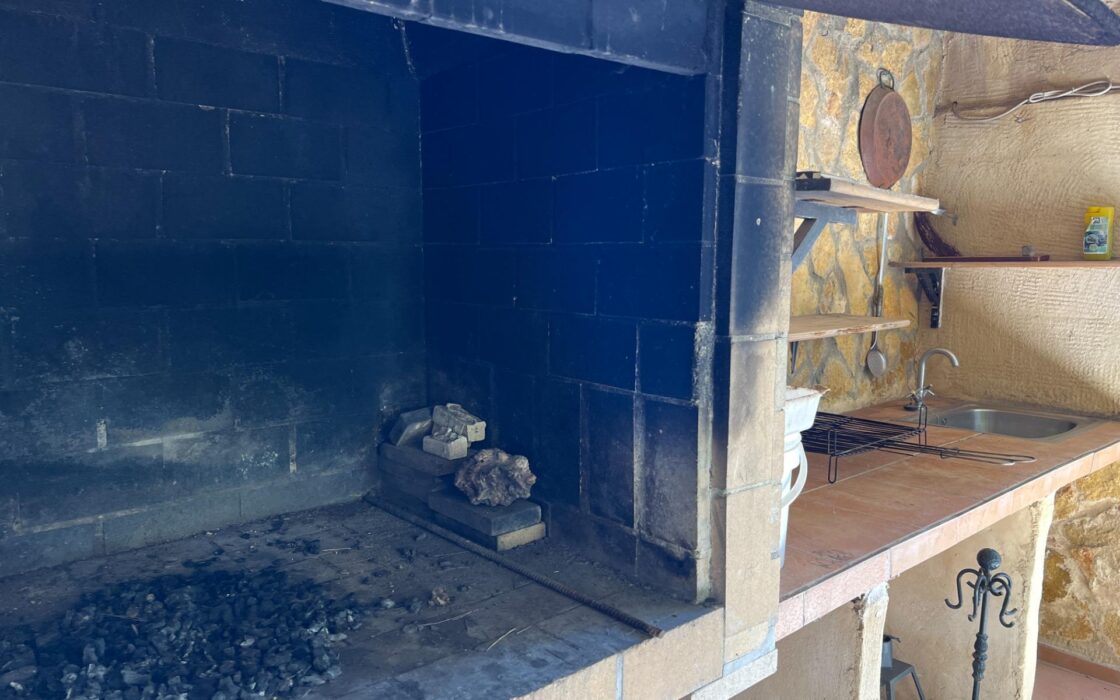 Дом в Годельете 170 кв.м с террасой и бассейном