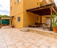 Квартира с участком в 100 м от моря, Коста Бланка, 3 комнаты