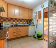 Квартира с участком в 100 м от моря, Коста Бланка, 3 комнаты