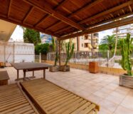 Квартира с участком в 100 м от моря, Коста Бланка, 3 комнаты