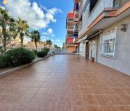 Апартаменты в Торревьехе 111 кв.м у моря с террасой