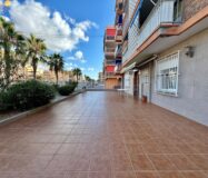 Апартаменты в Торревьехе 111 кв.м у моря с террасой