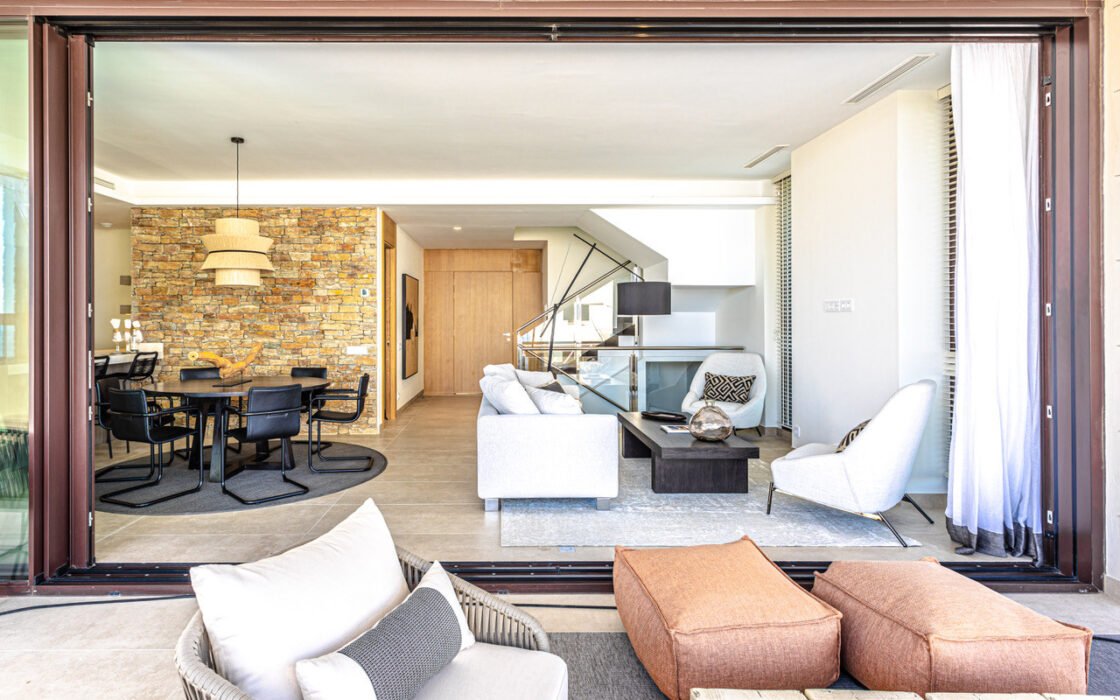 Нові вілли в Бенахавісі з терасою 512.97 кв.м