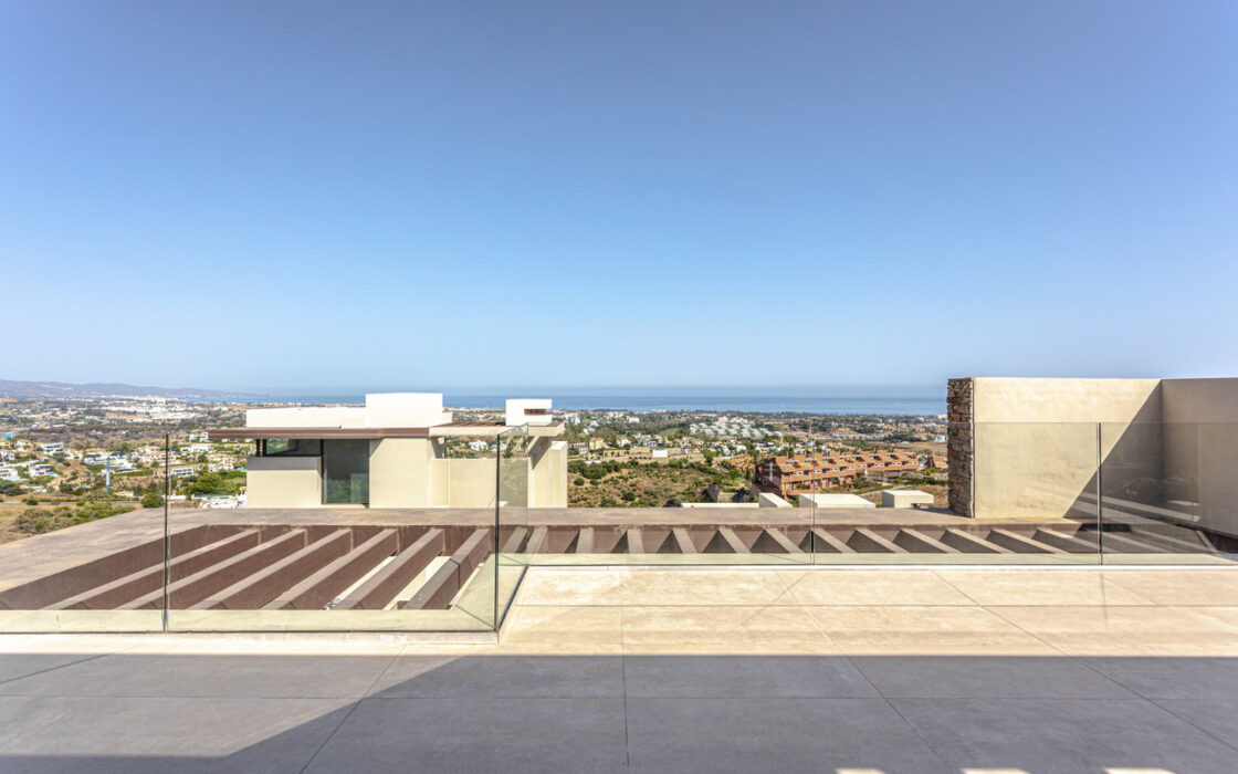 Нові вілли в Бенахавісі з терасою 512.97 кв.м