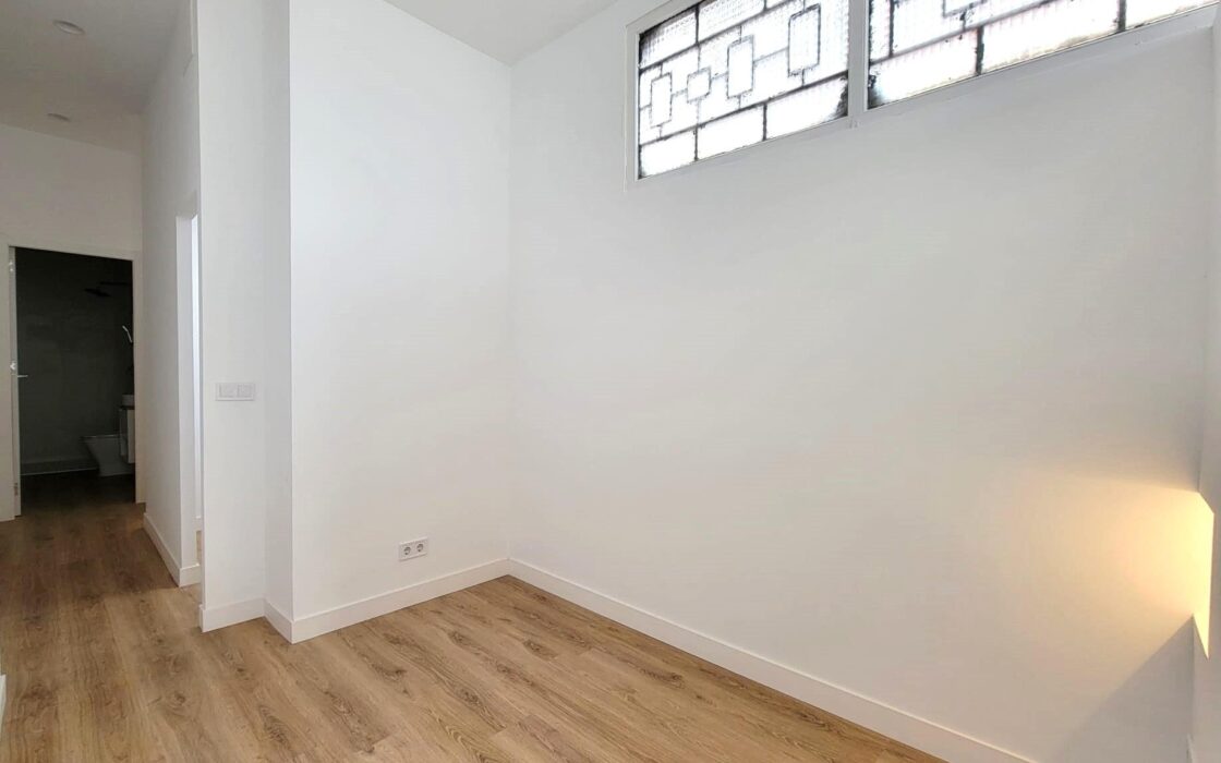 Квартира в Комильясе, 2 комнаты, светлая и уютная