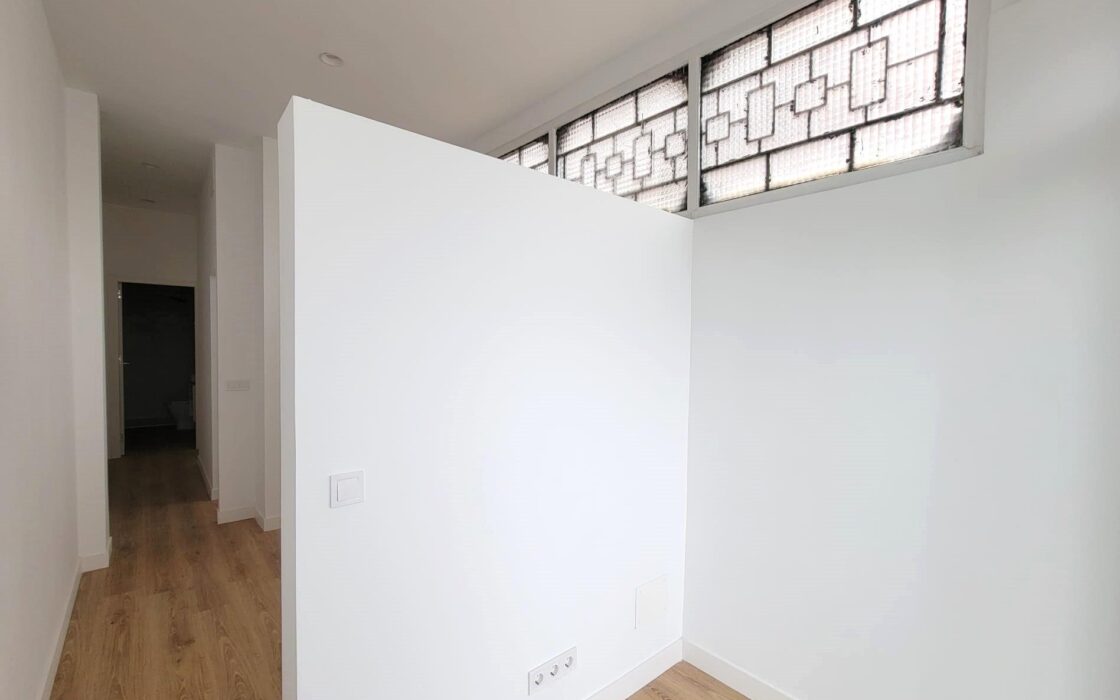 Квартира в Комильясе, 2 комнаты, светлая и уютная