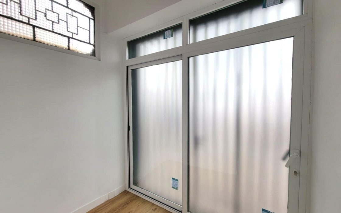 Квартира в Комильясе, 2 комнаты, светлая и уютная