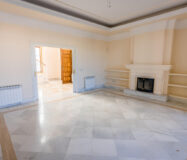 Уютная вилла в центре Марбельи с террасой 498 кв.м