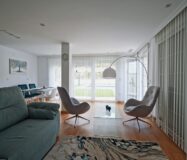 Простора вілла на Коста Бланці з терасою та басейном