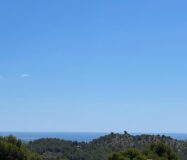 Простора вілла на Коста Бланці з терасою та басейном