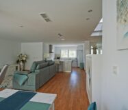 Простора вілла на Коста Бланці з терасою та басейном