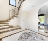 Виллы с террасой в Эстепоне, 3 спальни, 162 кв.м.