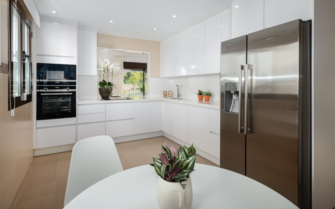 Виллы с террасой в Эстепоне, 3 спальни, 162 кв.м.