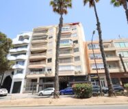 Апартаменты 110 кв.м с 3 спальнями в Торревьехе у моря