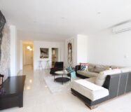 Апартаменты 110 кв.м с 3 спальнями в Торревьехе у моря