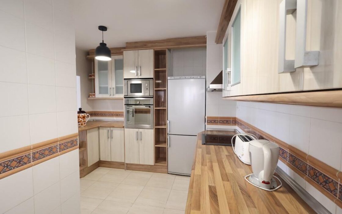 Апартаменты 110 кв.м с 3 спальнями в Торревьехе у моря