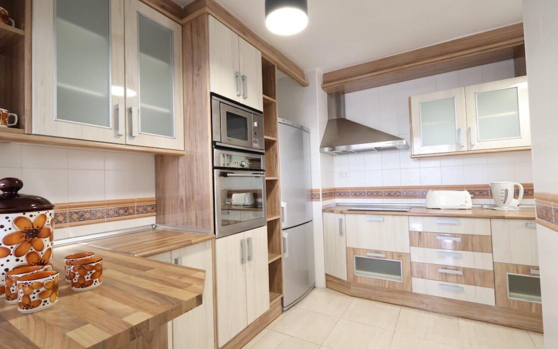 Апартаменты 110 кв.м с 3 спальнями в Торревьехе у моря