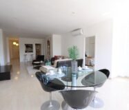 Апартаменты 110 кв.м с 3 спальнями в Торревьехе у моря