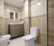 Апартаменты 110 кв.м с 3 спальнями в Торревьехе у моря