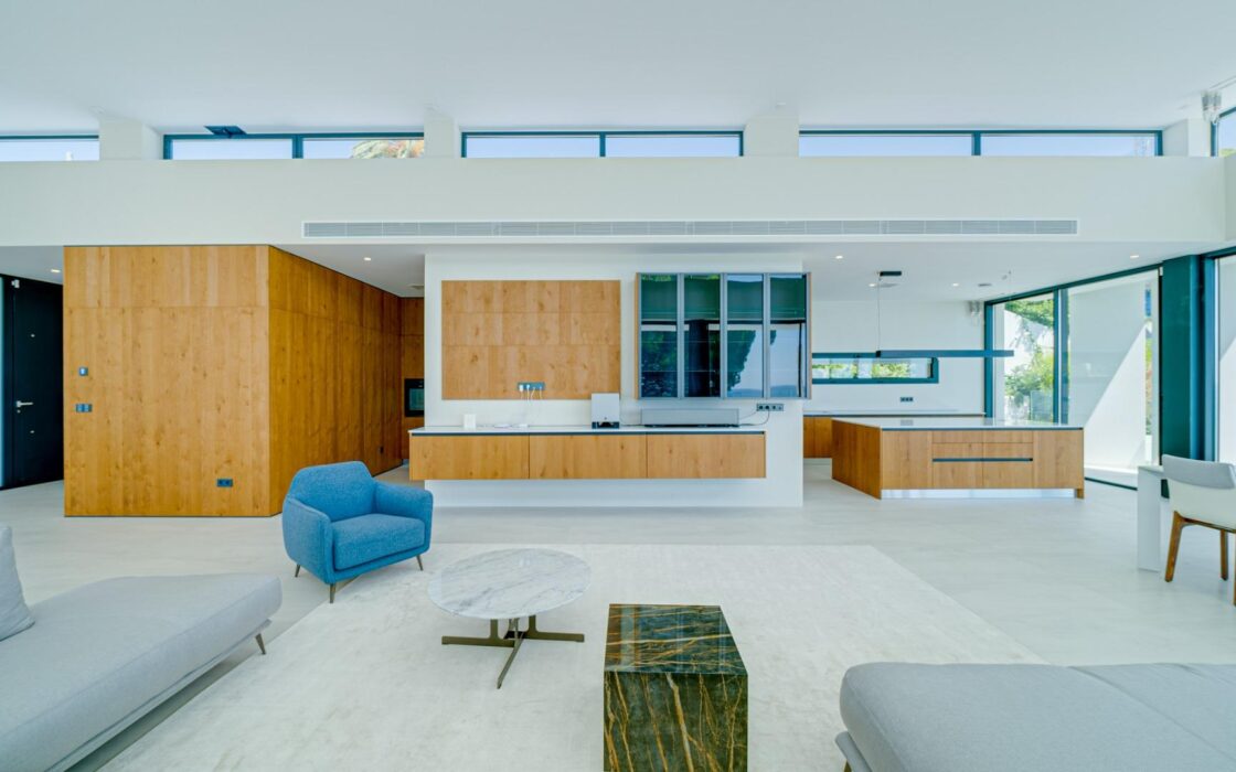 Вілла в Альтеа 512 кв.м з видом на море та басейном