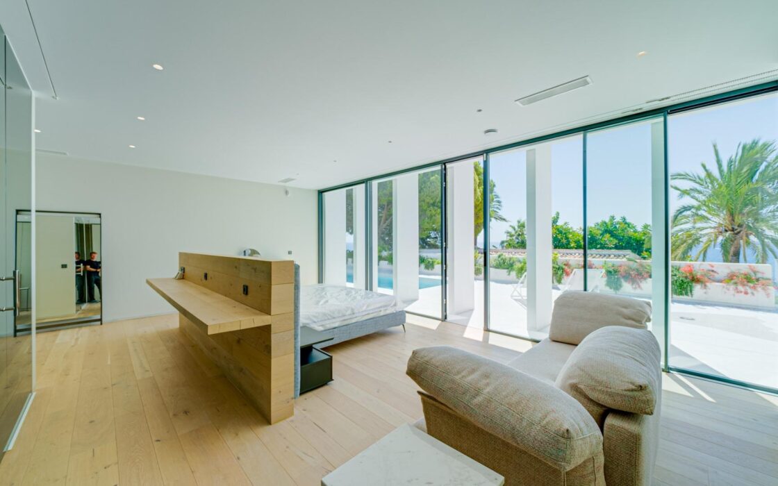 Вілла в Альтеа 512 кв.м з видом на море та басейном