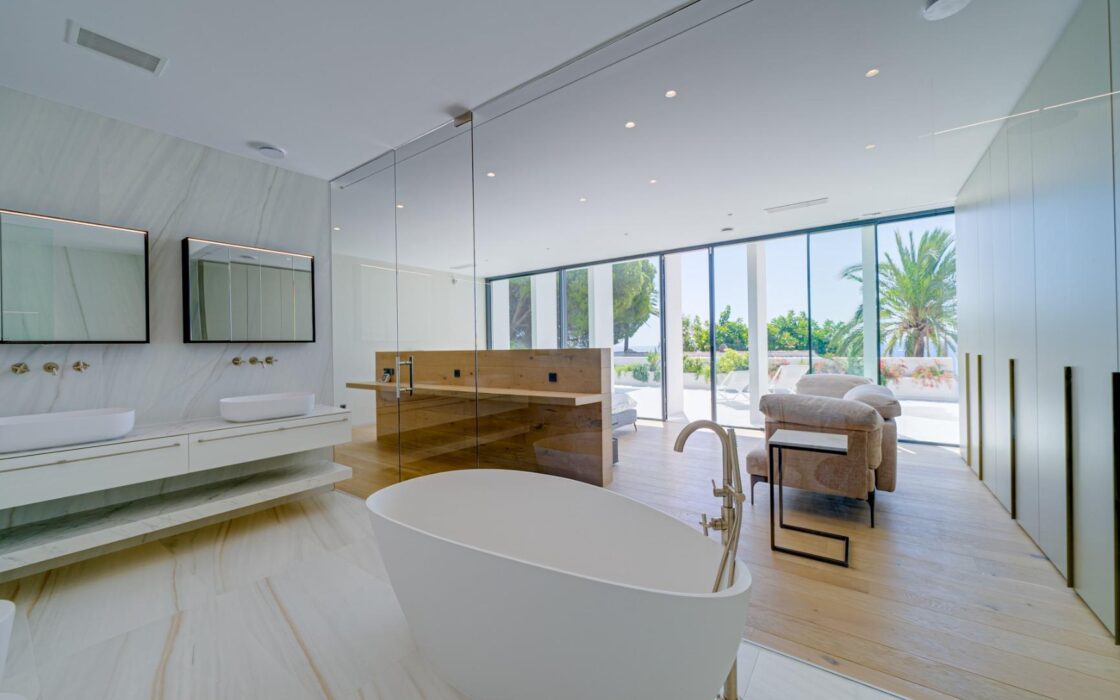 Вілла в Альтеа 512 кв.м з видом на море та басейном